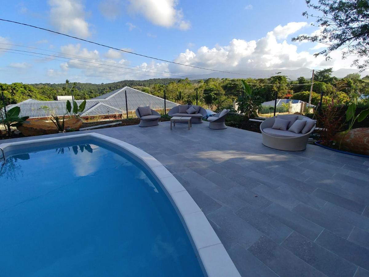 Villa Lorenza Petit-Bourg Exterior photo